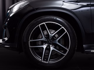 Mercedes-Benz GLE 43 AMG  DISTR PANO H-K AHK 360° - bilder 6