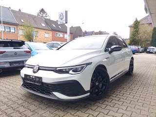 Volkswagen Golf VIII  GTI Clubsport,IQ,PANO,KAM,HUD,H&K