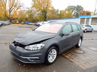 Volkswagen Golf VII Variant 2.0 TDI DSG Comfortline BMT Kamera. Navi. Klimaautom. Alu. SHZ.