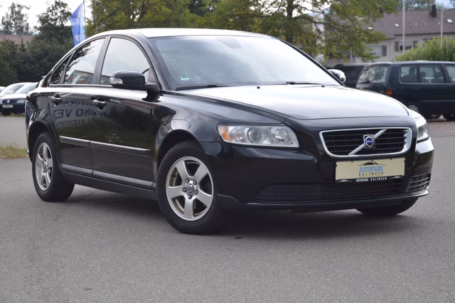 Volvo S 40 1.6 D Kinetic Gebrauchtwagen Kaufen | EZ 04/2008 | Preis 3.490 €