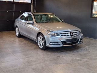 Mercedes-Benz C 180 Facelift/Pflegemodell*56.400 km*Rentner* - photo 1