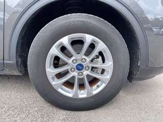 Ford Kuga 2.5 l Duratec Plug-In Hybrid Titanium Autom. NAVI/DAB/RFK WINTER-PAKET el. HECKKLAPPE KLIMAAUTOMATIK TEMPOMAT - foto 9