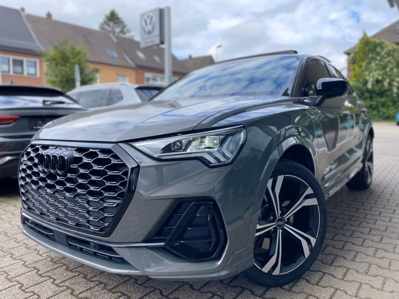 Audi Q3 Sportback 40 TFSI quattro S line,PANO,Leder