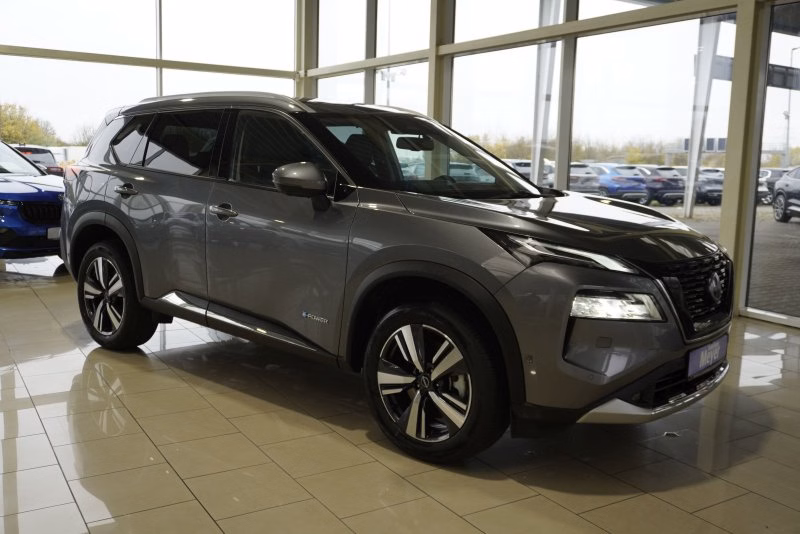 Nissan X-Trail Tekna 1.5 VC-T e-POWER e-4ORCE UPE=57000 Euro   **