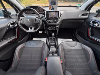 Peugeot 2008 Allure 1.2*GT-LINE*Aut.*Navi*Temp*Leder*PDC - foto 2