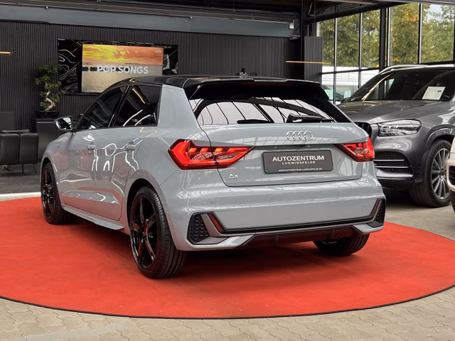 Audi A1 Sportback S-line PRE SENSE / TEMP / SPURWECHSEL / CAM 25 TFSI S line - foto 4