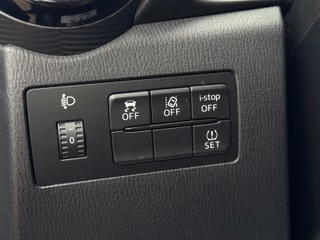 Mazda 2 1.5 Kizoku*Klima*Temp*AGA*Szhz*Kamera*PDC* - bilder 12