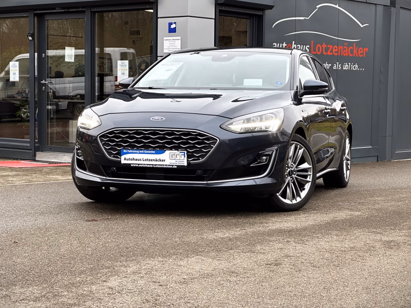 Ford Focus 1.5 Automatik Vignale AHK|PAN|KAM|ACC|SHZ