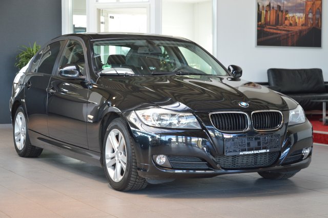 BMW 320d xDrive PDC|SHZ|SCHIEBED.|MFL Gebrauchtwagen Kaufen | EZ 07/2009 | Preis 4.990 €