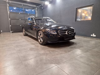 Mercedes-Benz E 200 - bilder 1