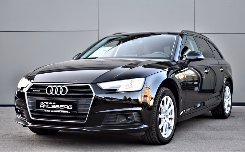 Audi A4 Avant quattro S-Tronic /NAVI/BI-XENON/AHK/ACC/LANE/VIRTUAL CO.