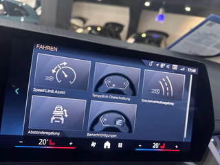 BMW 218 Active Tourer LUXURY ACC KAM AMBIENTE 8-FACH - bilder 23