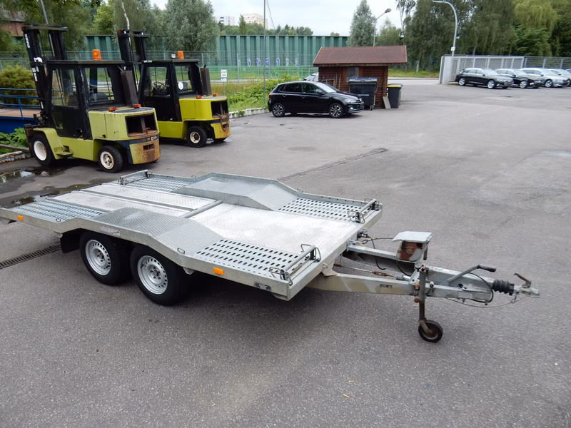 Other 3 t. Autotransporter Louven A 2 vollverzinkt