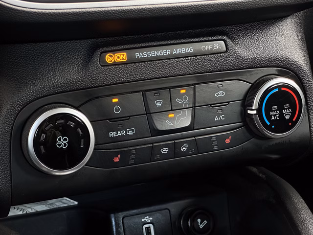 Ford Focus Turnier Automatik-Cool & Connect-Garantie - foto 8