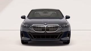2027 BMW 540i xDrive - photo 3