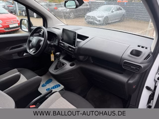 Citroën Berlingo MPV Feel M*1.HAND*KLIMA*NAVI*TEMPO*SHZ* - photo 10