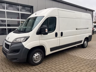 Peugeot Boxer Used vehicle for sale