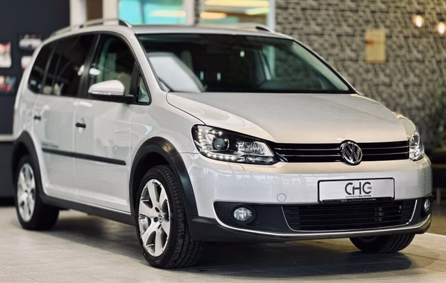 Volkswagen Touran Cross 2.0 TDI DSG 1.HD|AHK|Bi-XEN.|TEMP.|PDC| Gebrauchtwagen Kaufen | EZ 10/2012 | Preis 14.990 €