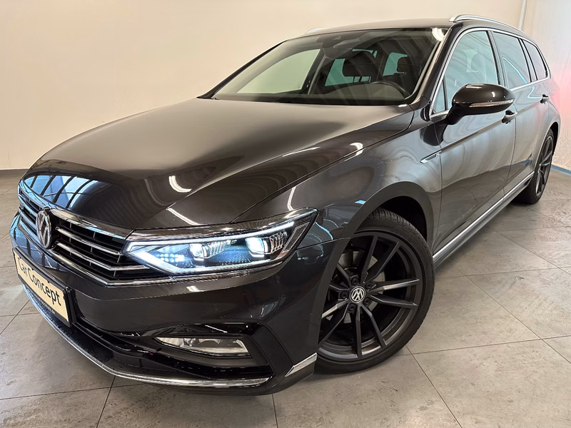 Volkswagen Passat Variant TDI R-LINE 4M StHz 19" MATRIX