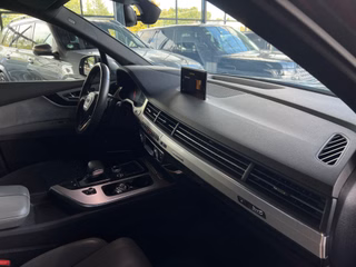 Audi Q7 3.0 TDI quattro S-Line / 7-Sitzer / HEAD-UP / SIDE ASSIST / AUDI PRE ASSIST / ACC / - foto 39