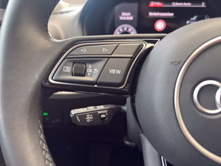 Audi Q2 S-Line Sport 35 Autom., Matrix Pano Kamera ACC - bilder 8