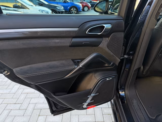 Porsche Cayenne GTS Burmester Pano Tempo Carbon RFK Voll. - foto 30