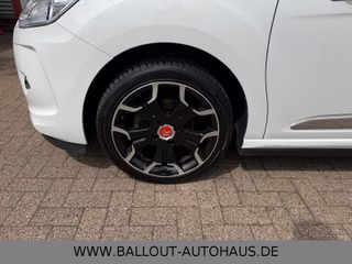 Citroën DS3 Red Edition*2.HAND*KLIMA*TEMPO*SHZ*EURO5 - photo 9