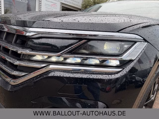Volkswagen Touareg R-Line 4x4*HUD*SPUR*TOT*DYN*AHK*PAN*STHZ - foto 16