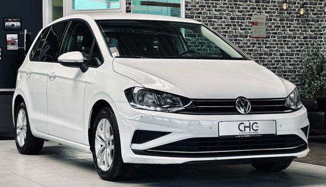 Volkswagen Golf Sportsvan VII Comfortline DSG|AHK|PDC|MFL| Gebrauchtwagen Kaufen | EZ 03/2018 | Preis 15.990 €