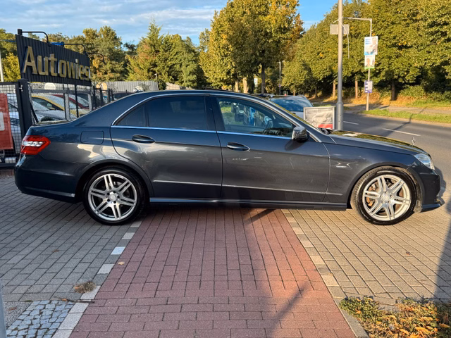 Mercedes-Benz E220CDI AMG*Lim*Aut*Nav*Xen*Leder*Temp*WEBASTO - foto 4