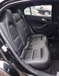 Daumennagel 11 - Mercedes-Benz GLA 45 AMG 4MATIC Panoram Kamera H&K Memory