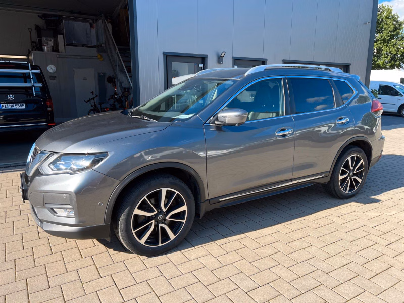 Nissan X-Trail 4x4 TEKNA 2.0 dCi AUTO/Navi/Spur/Leder