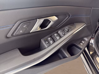 BMW 330 i xDrive M Sport Autom., LED ACC Navi Kamera - photo 7