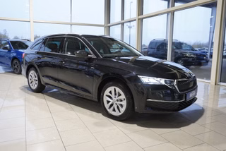 Skoda Octavia Kombi Selection 2,0TDI DSG aAHK/Matrix/el.Klappe  **