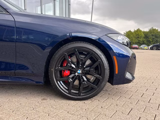 2026 BMW 330i xDrive Sedan - photo 9