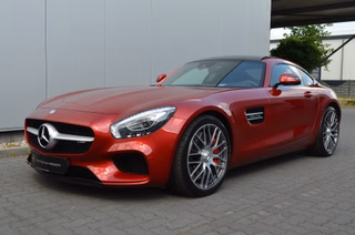 Mercedes-Benz AMG GT S  Glasdach PerformanceSitz MB ServiceNEU