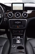 Daumennagel 17 - Mercedes-Benz GLA 45 AMG 4MATIC Panoram Kamera H&K Memory