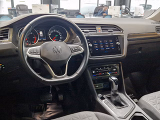 Volkswagen Tiguan 2.0TDI Life*7G*KAMERA*KEYLESS*1.HAND - bilder 3
