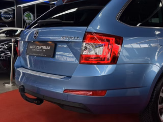 Skoda Octavia Combi Style DSG/AHK/TEMPOMAT/PDC/LED/SUNSET - foto 33