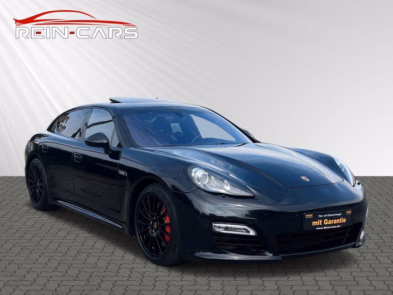 Porsche Panamera GTS!CHRONO!ALCANTARA!BOSE!SPUR!