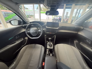 Peugeot 208 Allure Pack  LED ACC CarPlay Virtual Kamera - bilder 3