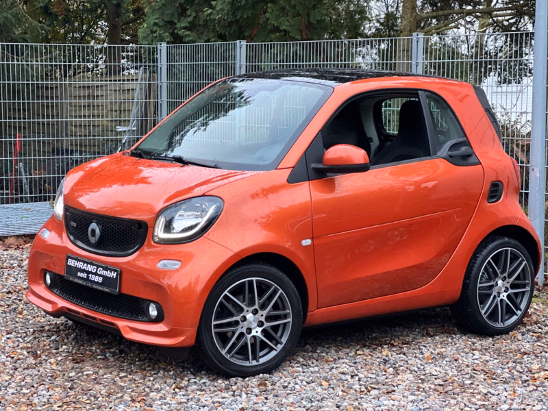 Smart ForTwo *BRABUS*LED*PANO*SHZ*NAVI*80 KW