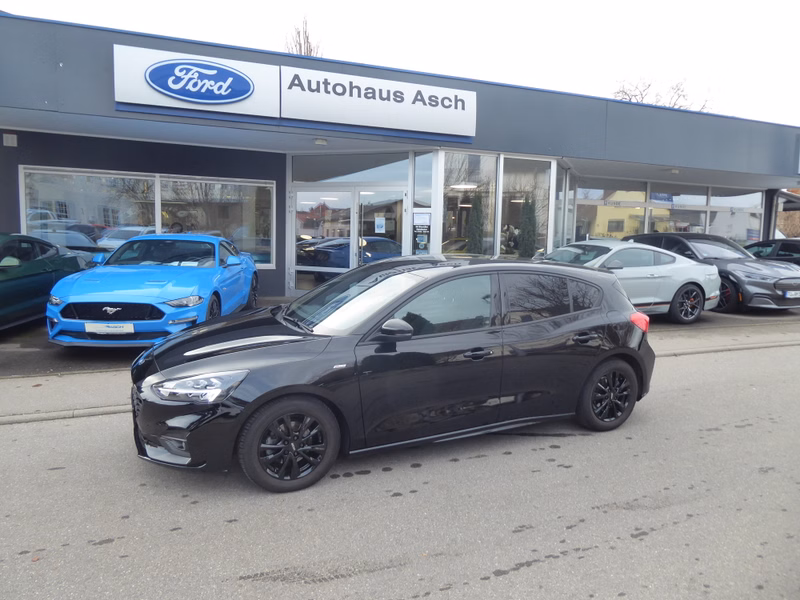 Ford Focus ST-Line aus 1. Hand