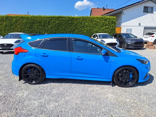 Ford Focus RS 2.3 AWD HJS Recaro Brembo Schmiede Tempomat Winter-P. DAB Navi - foto 2