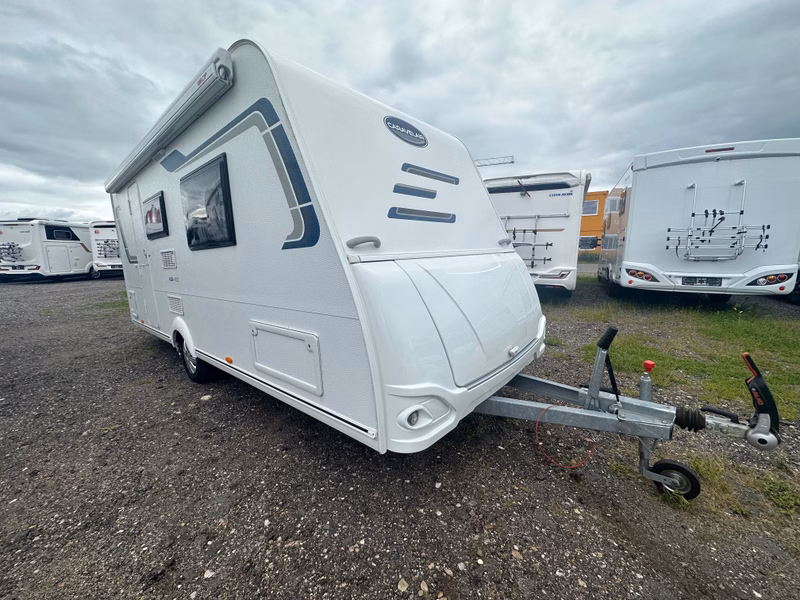Caravelair Alba 460 Style Autark Markise mit Vorzelt/Moover/SAT-TV/Solar