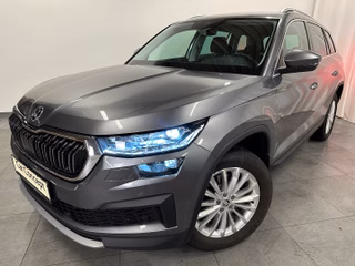 Skoda Kodiaq Style 4x4 TDI 7 SITZE LEDER AHK StHz ACC