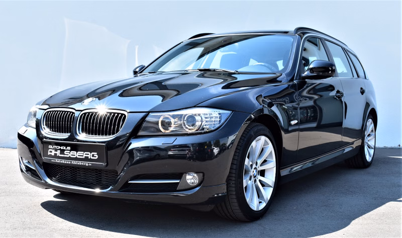 BMW 320d DPF Touring Aut. /NAVI/Bi-XENON/LEDER/SHZ/PDC/TEMPOMAT