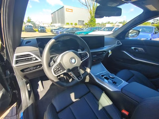 2026 BMW 330i xDrive Sedan - photo 6