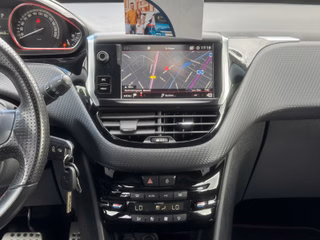 Peugeot 2008 Allure 1.2*GT-LINE*Aut.*Navi*Temp*Leder*PDC - foto 6