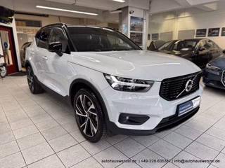Volvo XC40 B4 B Aut. R-Design PANORAMA AHK ACC 360° - photo 6